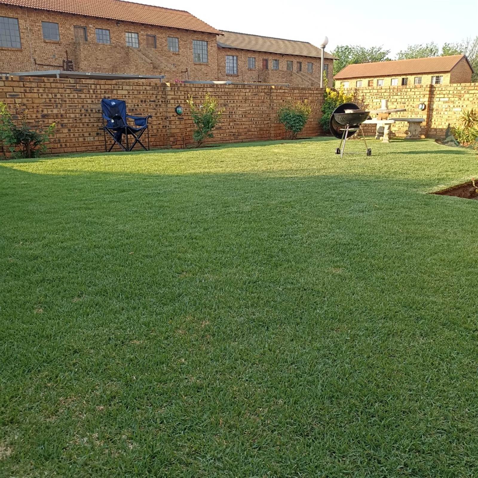 2 Bed Townhouse in Klipwater photo number 28