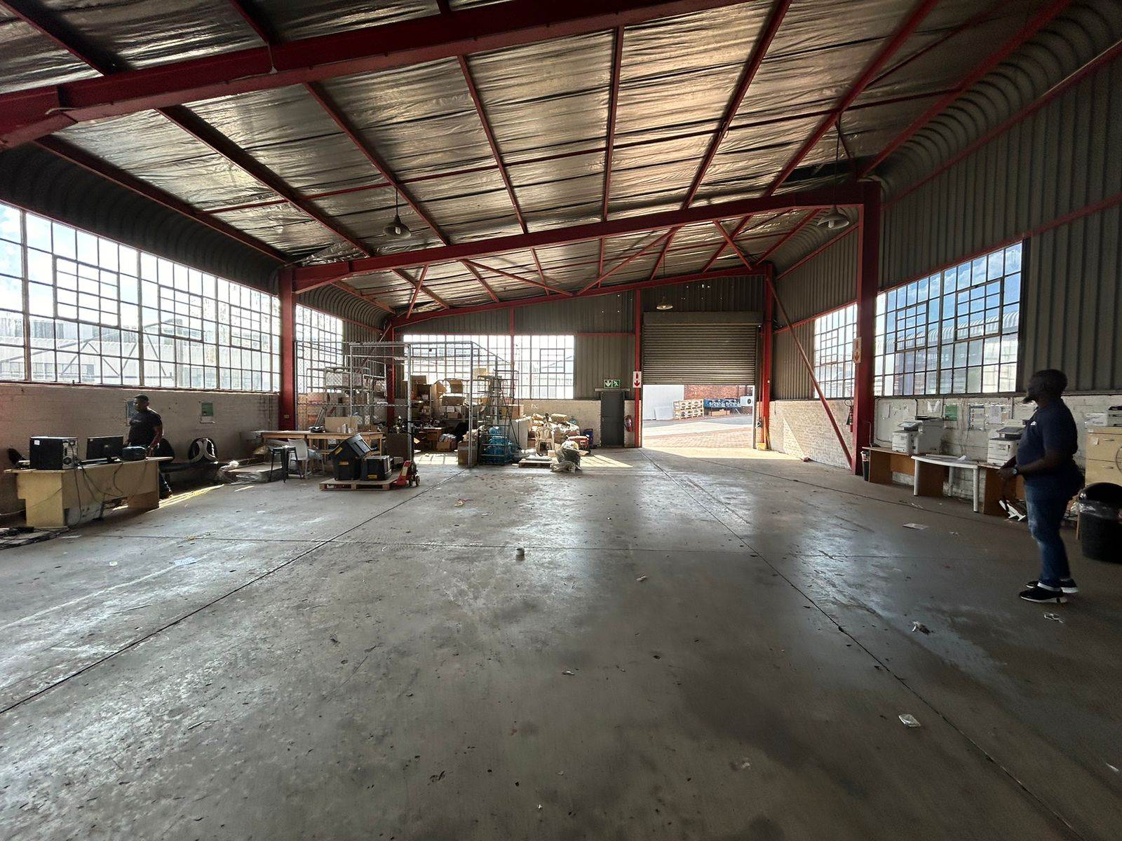 326  m² Industrial space in Bartlett photo number 9
