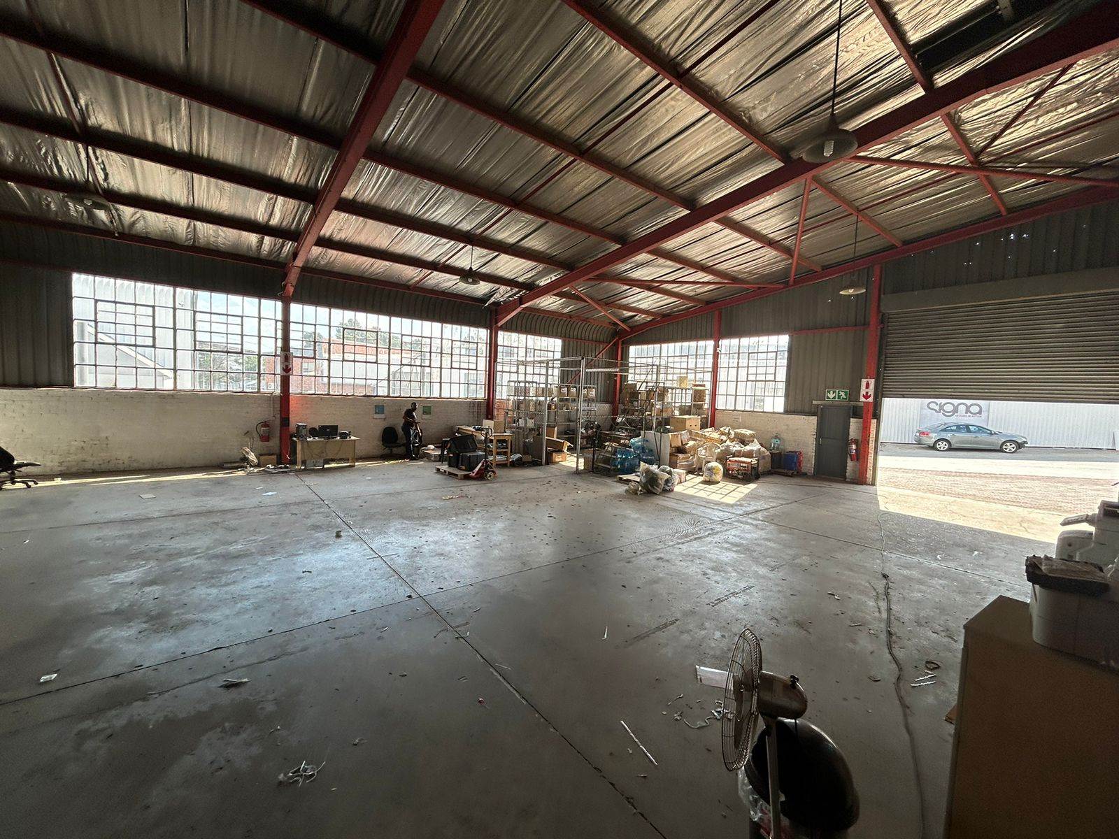 326  m² Industrial space in Bartlett photo number 10