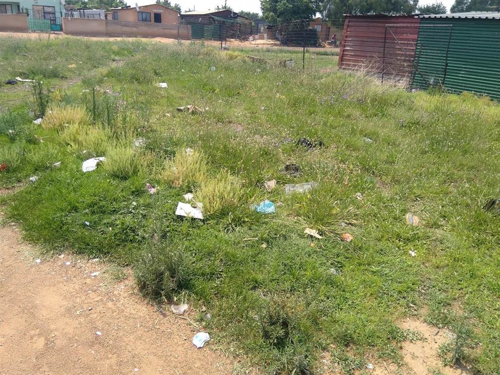 1130 m² Land available in Meyerton Park photo number 2