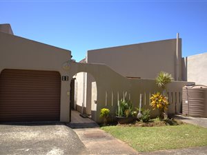 2 Bed Townhouse in Port Edward