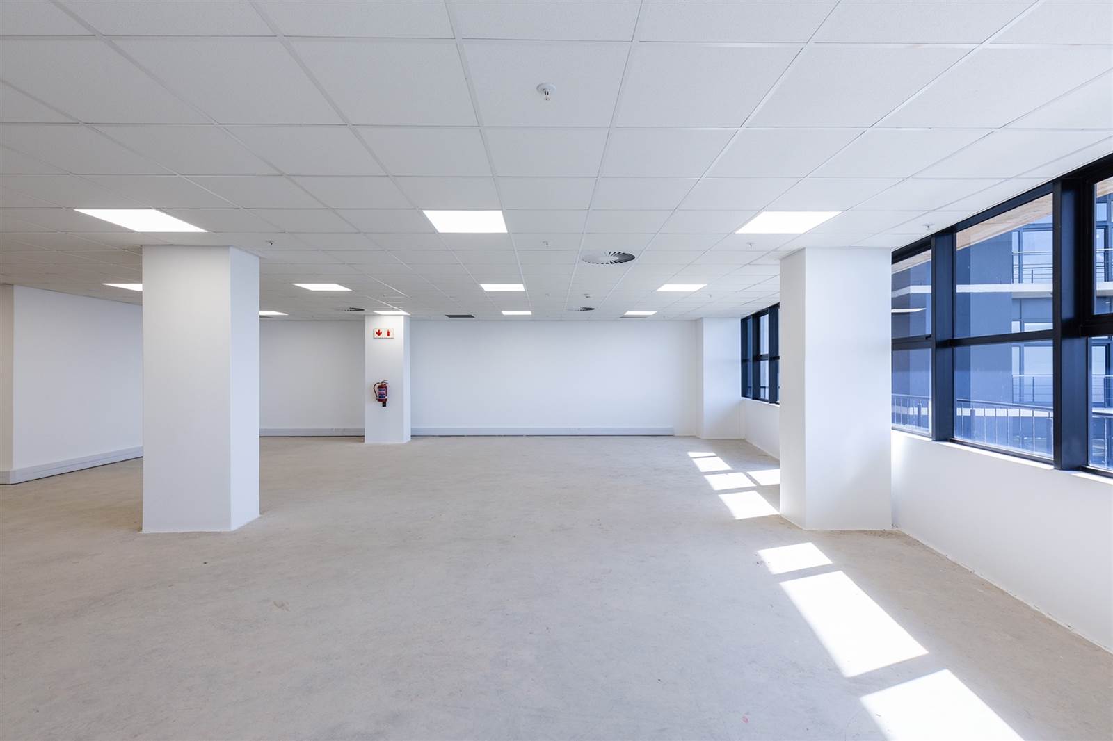 232  m² Commercial space in Umhlanga Ridge photo number 6
