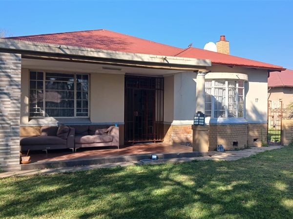3 Bedroom House 3 Bedroom House