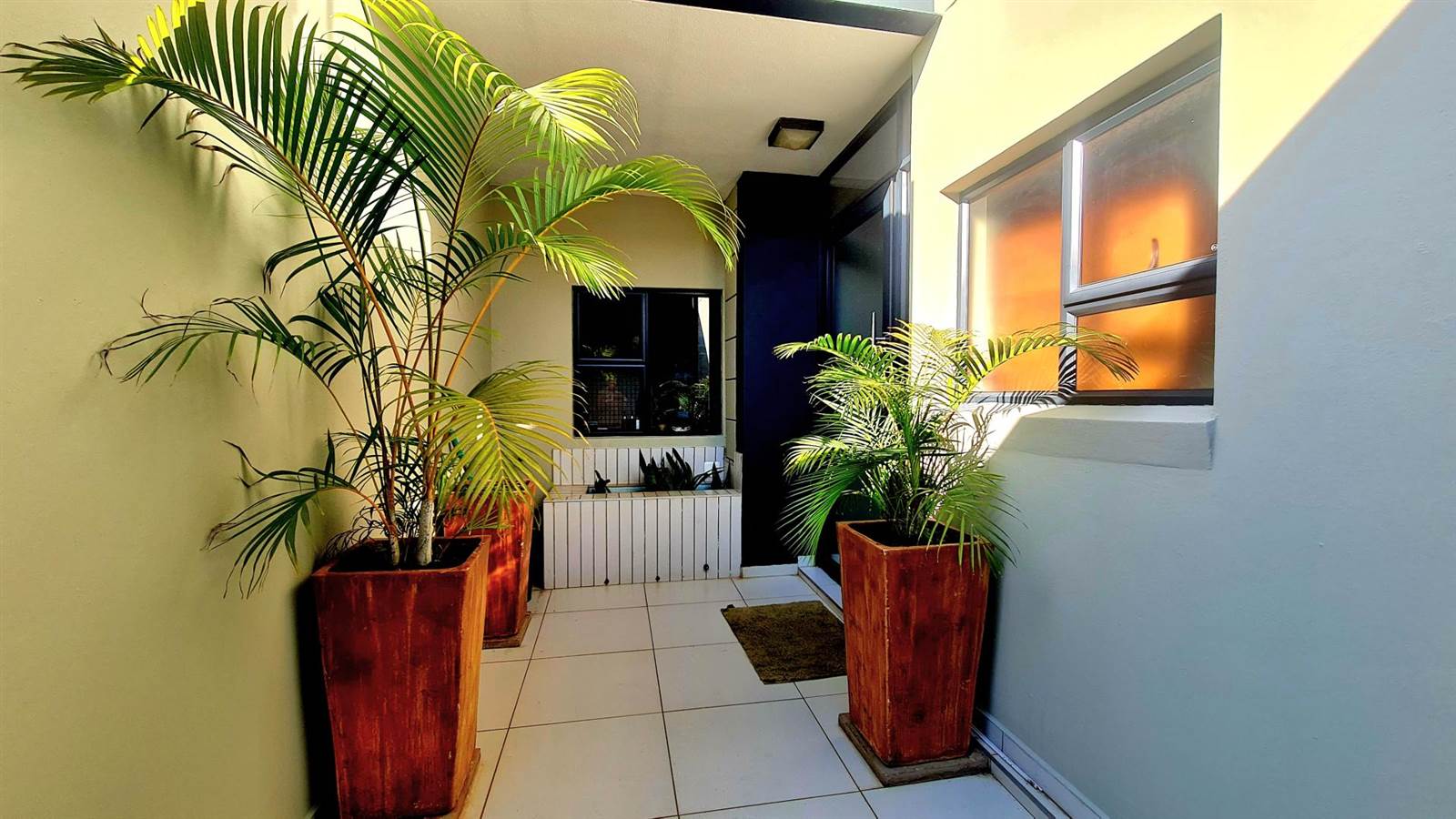 3 Bed Townhouse in The Islands Estate photo number 5