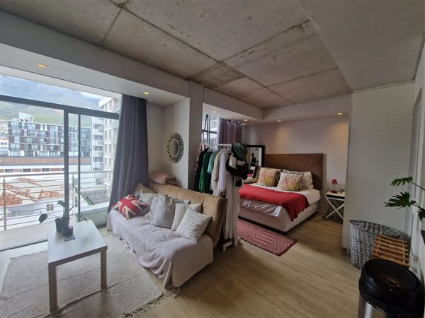 1 Bed Apartment