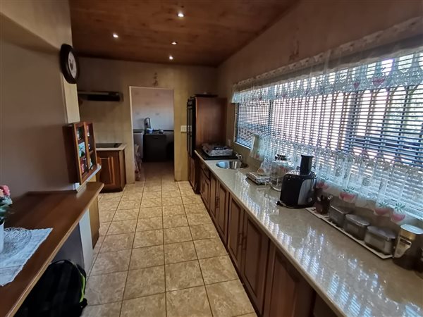3 Bedroom House 3 Bedroom House