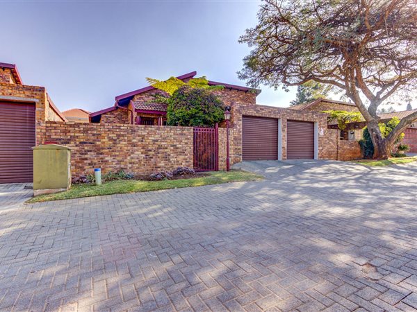 3 Bedroom House 3 Bedroom House