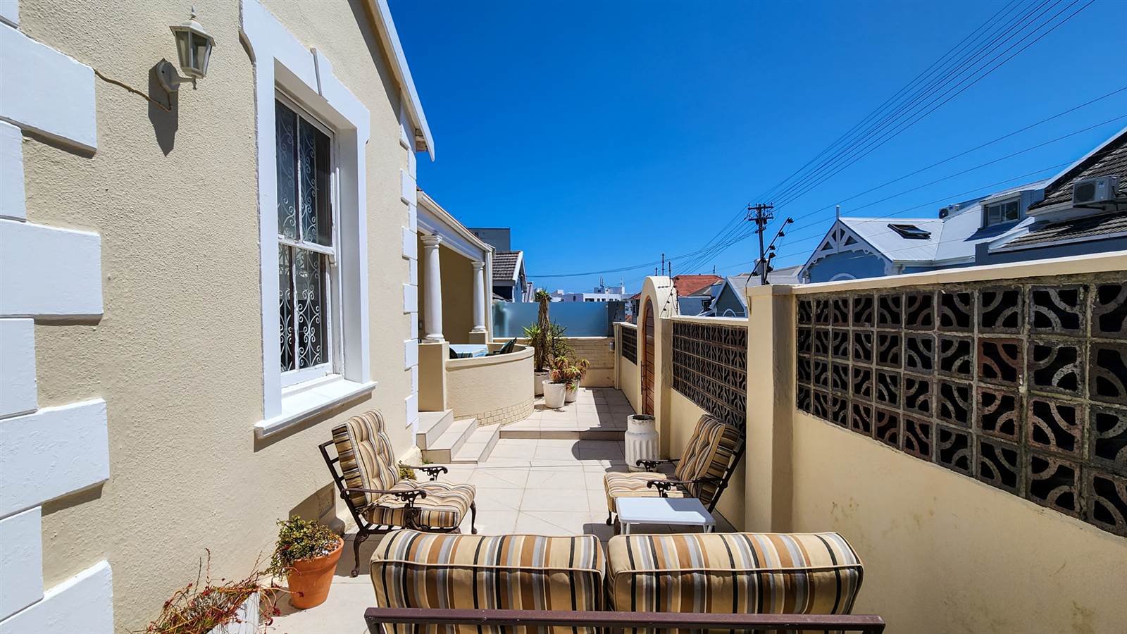 3 Bed House in Bantry Bay photo number 17