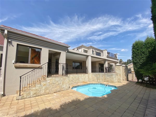 5 Bed House in Bedfordview