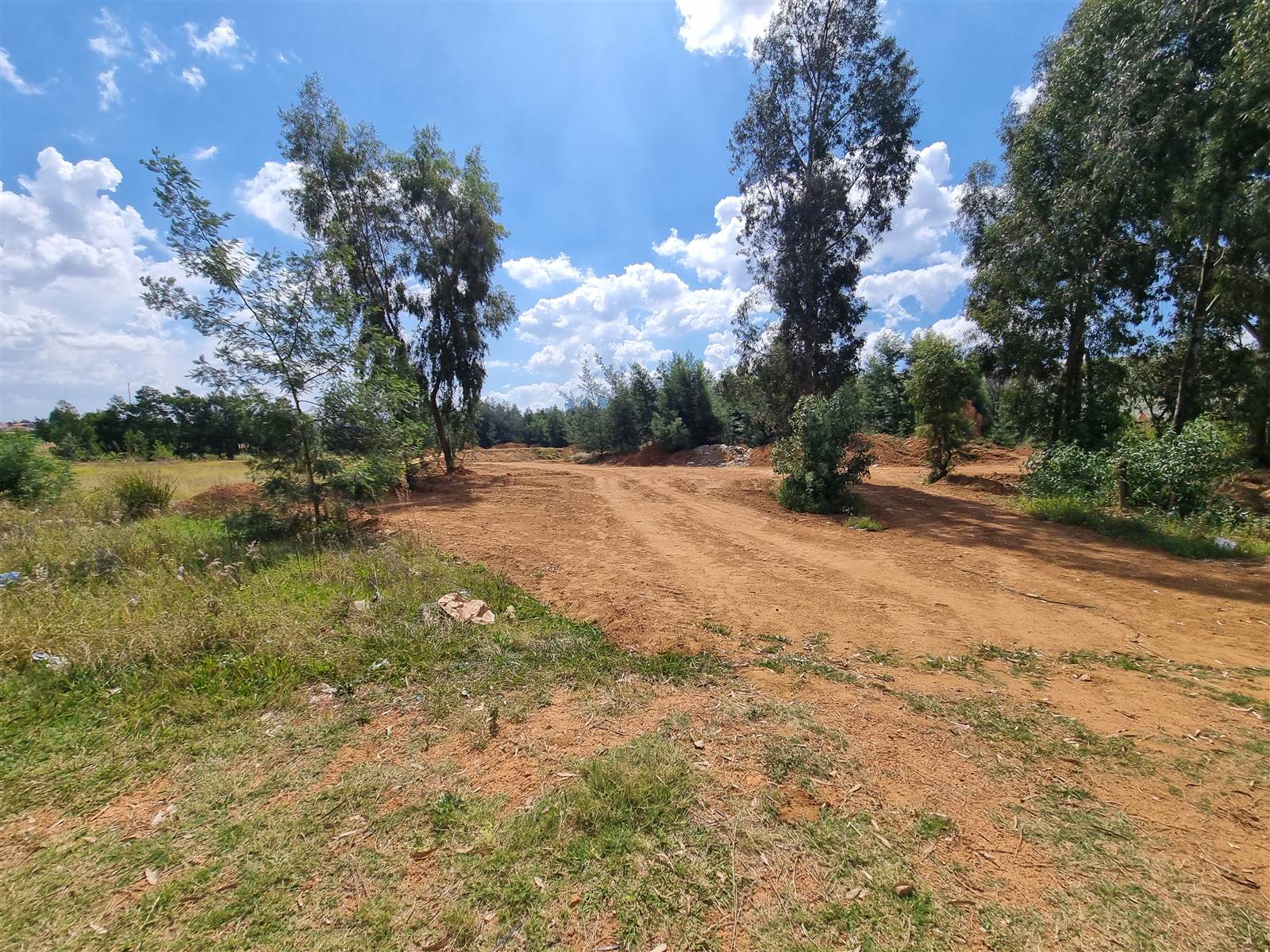 7034 m² Land available in Aeroton photo number 5