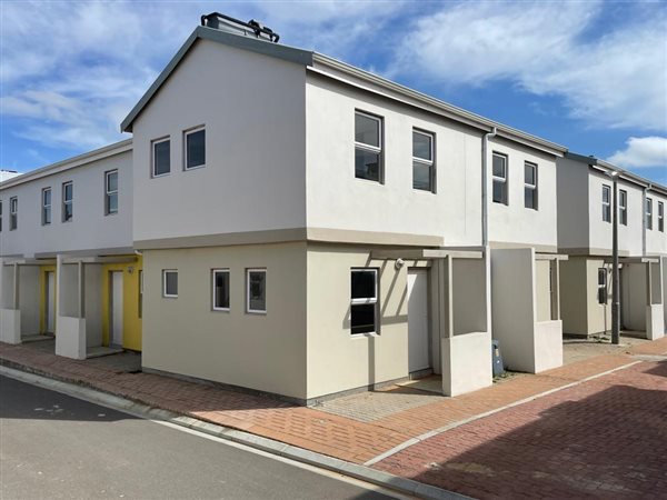 2 Bed House in Mossel Bay Ext 13