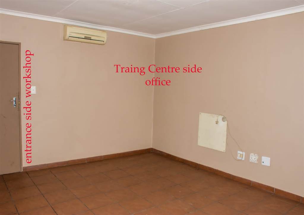 1613  m² Industrial space in Rustenburg Central photo number 8