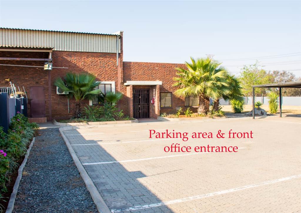 1613  m² Industrial space in Rustenburg Central photo number 3