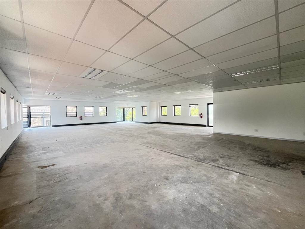219  m² Commercial space in Fourways photo number 7