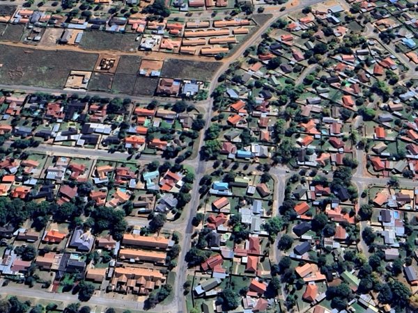 902 m² Land 902 m² Land