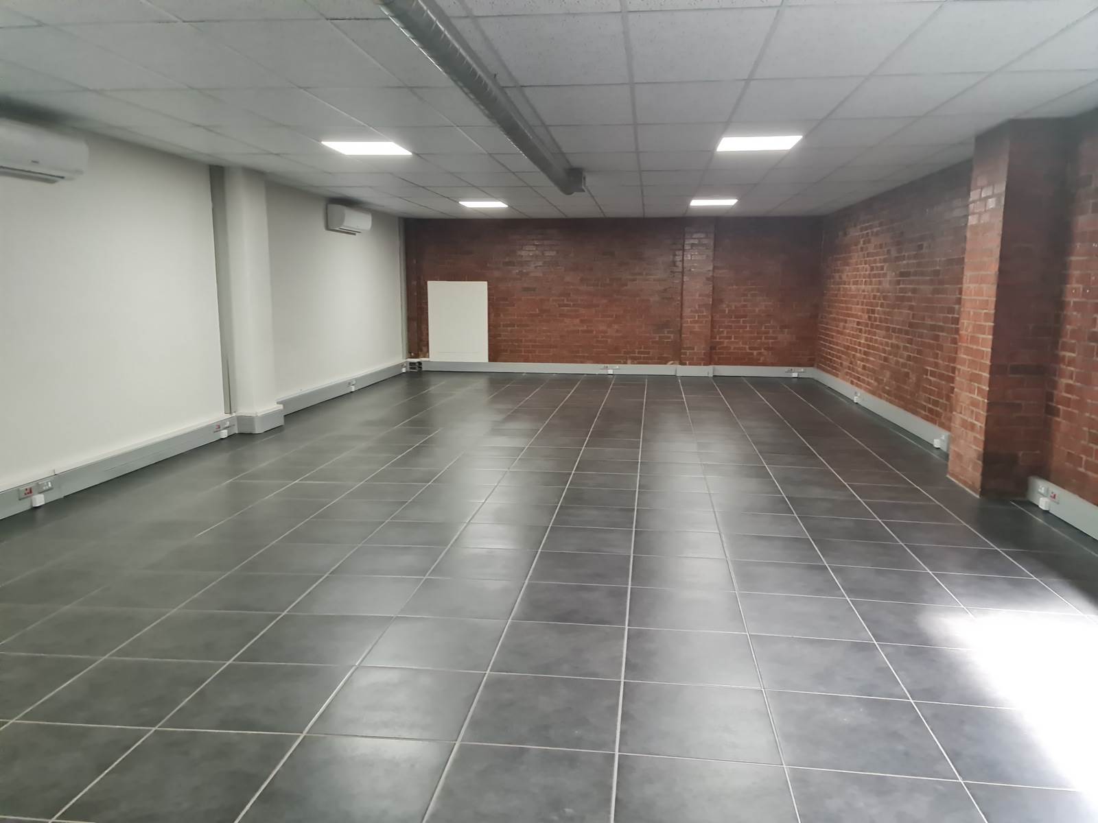 1085  m² Industrial space in Kuilsriver photo number 23