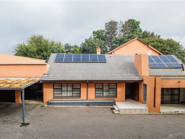 6 Bedroom House 6 Bedroom House
