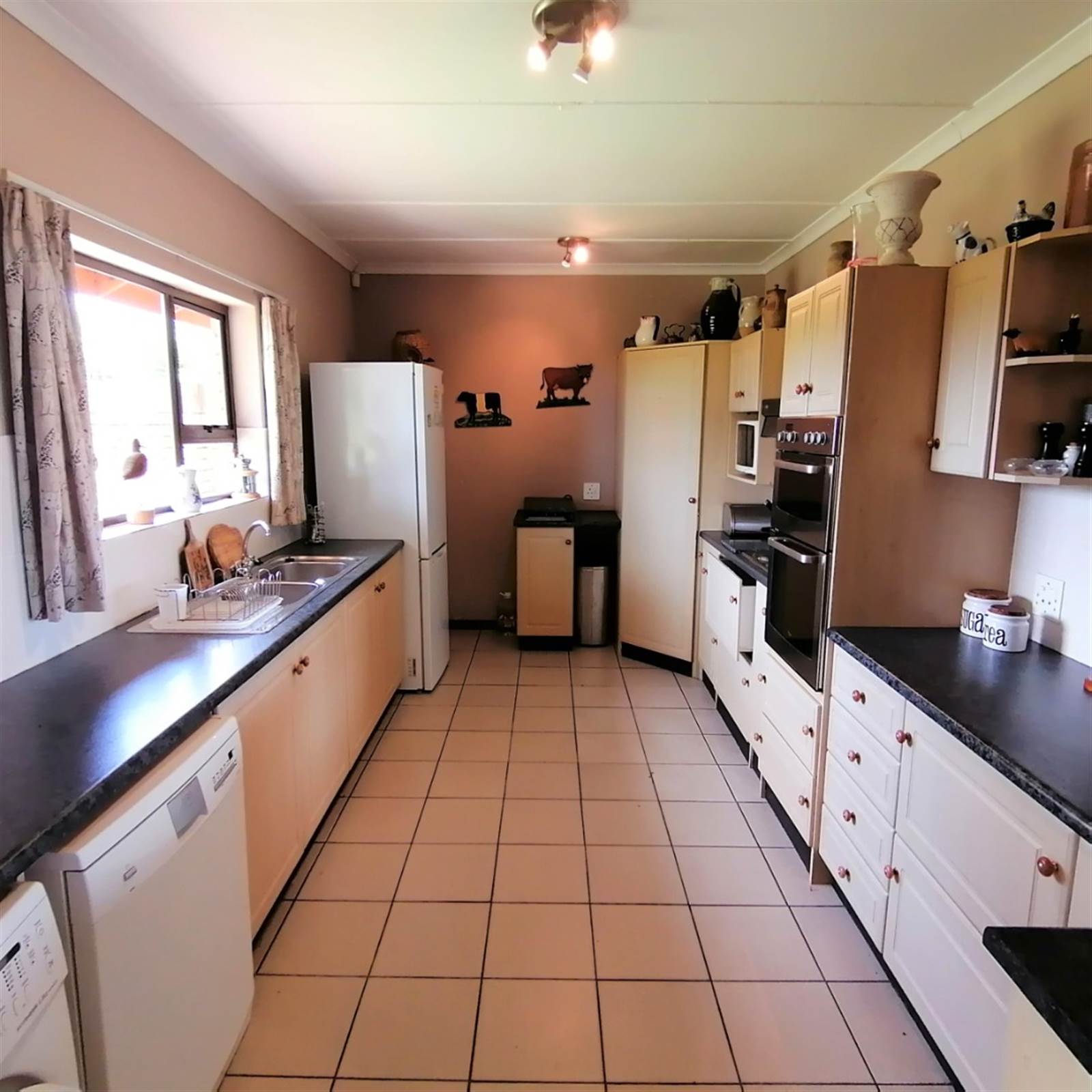 2 Bed House in Howick photo number 6
