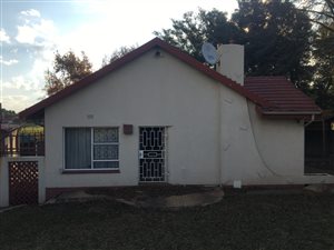3 Bed House in Woodmere