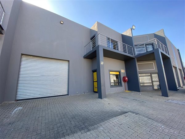 109  m² Industrial space