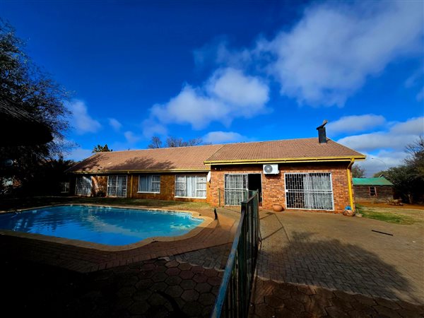 4 Bedroom House