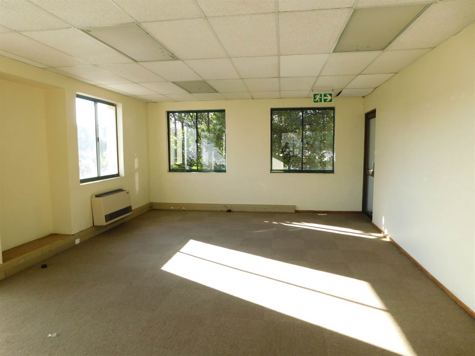 275  m² Commercial space in Randburg Central photo number 9