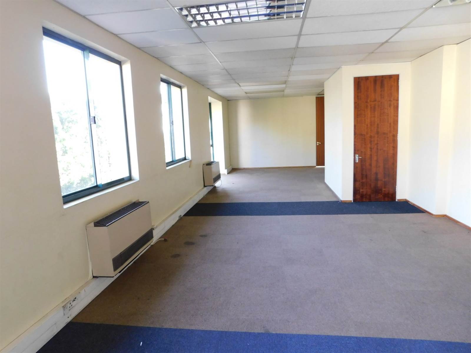 275  m² Commercial space in Randburg Central photo number 17