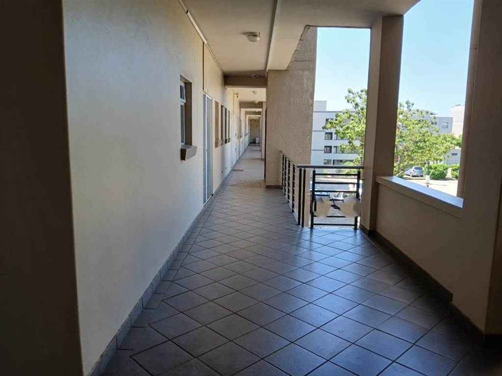 Office space in Umhlanga Ridge photo number 11