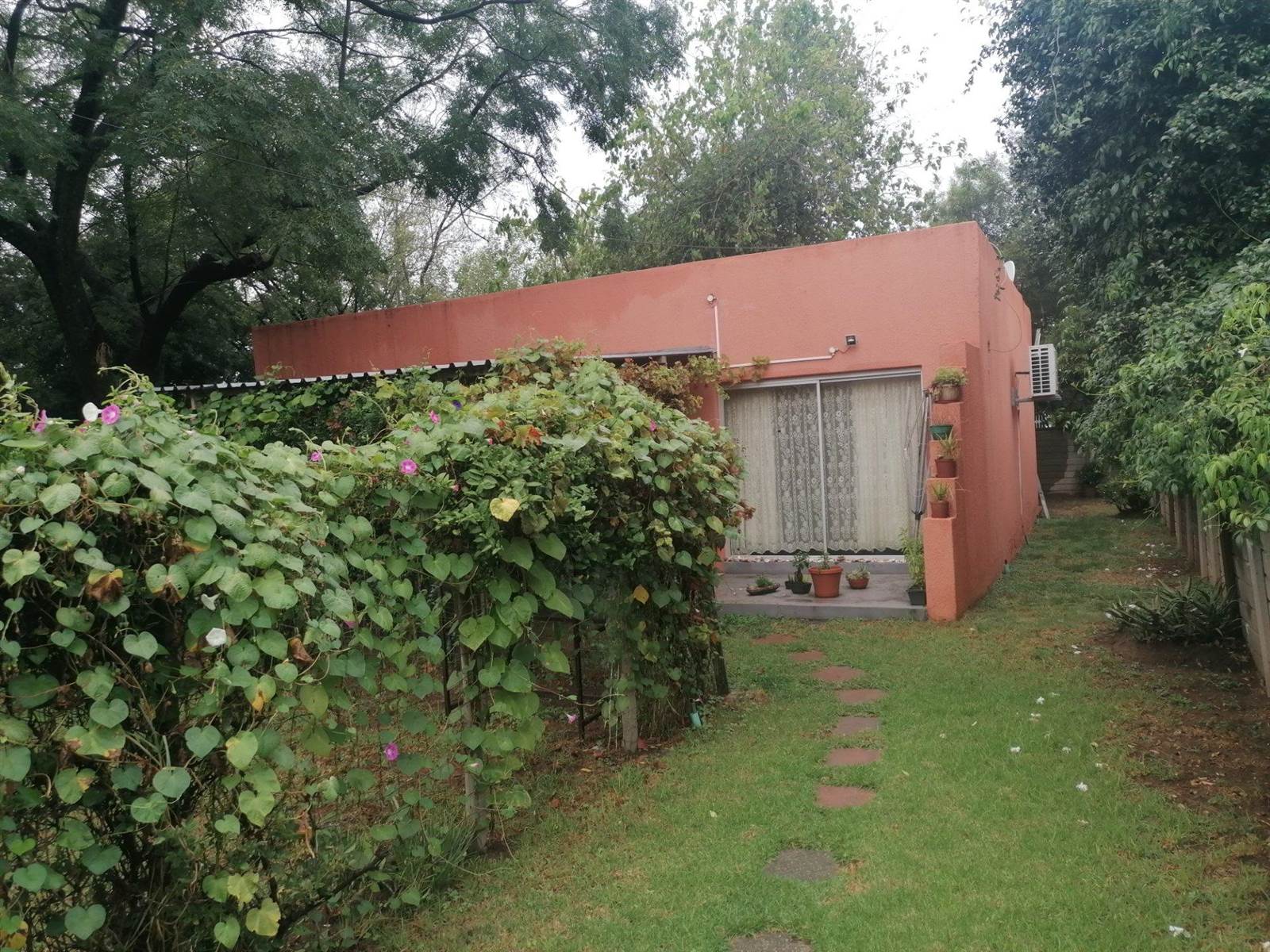 3 Bed House in Vaalpark photo number 8