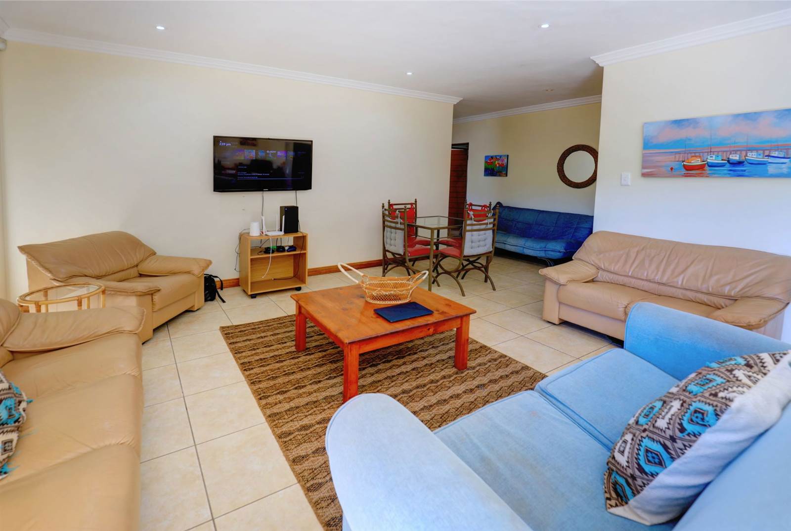 4 Bed House in Mossel Bay Golf Estate photo number 28