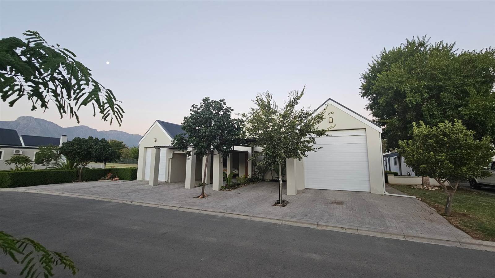 4 Bed House in Robertson photo number 2