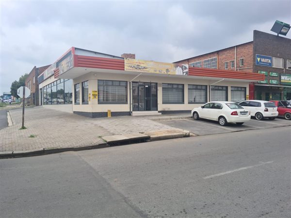 600  m² Commercial space