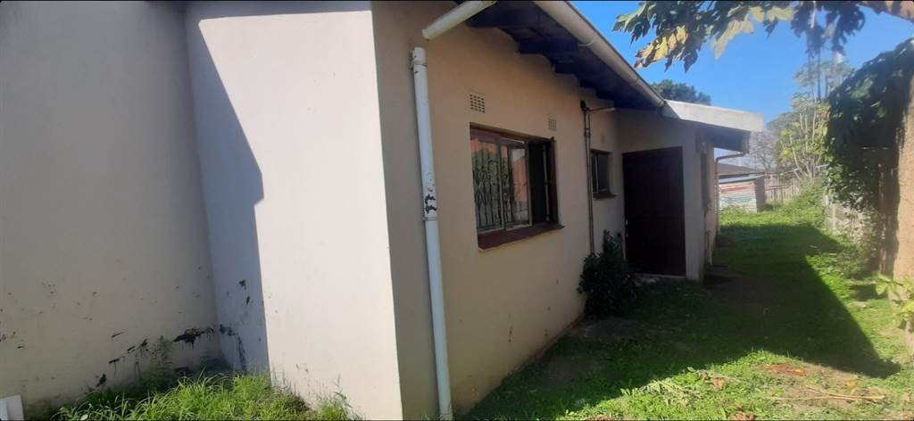 2 Bed House in Umlazi photo number 18