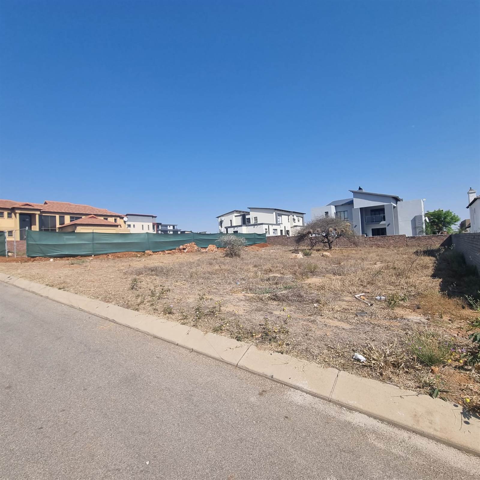 633 m² Land available in Woodhill Estate photo number 6