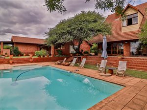 11 ha Farm in Buffelsdrift AH