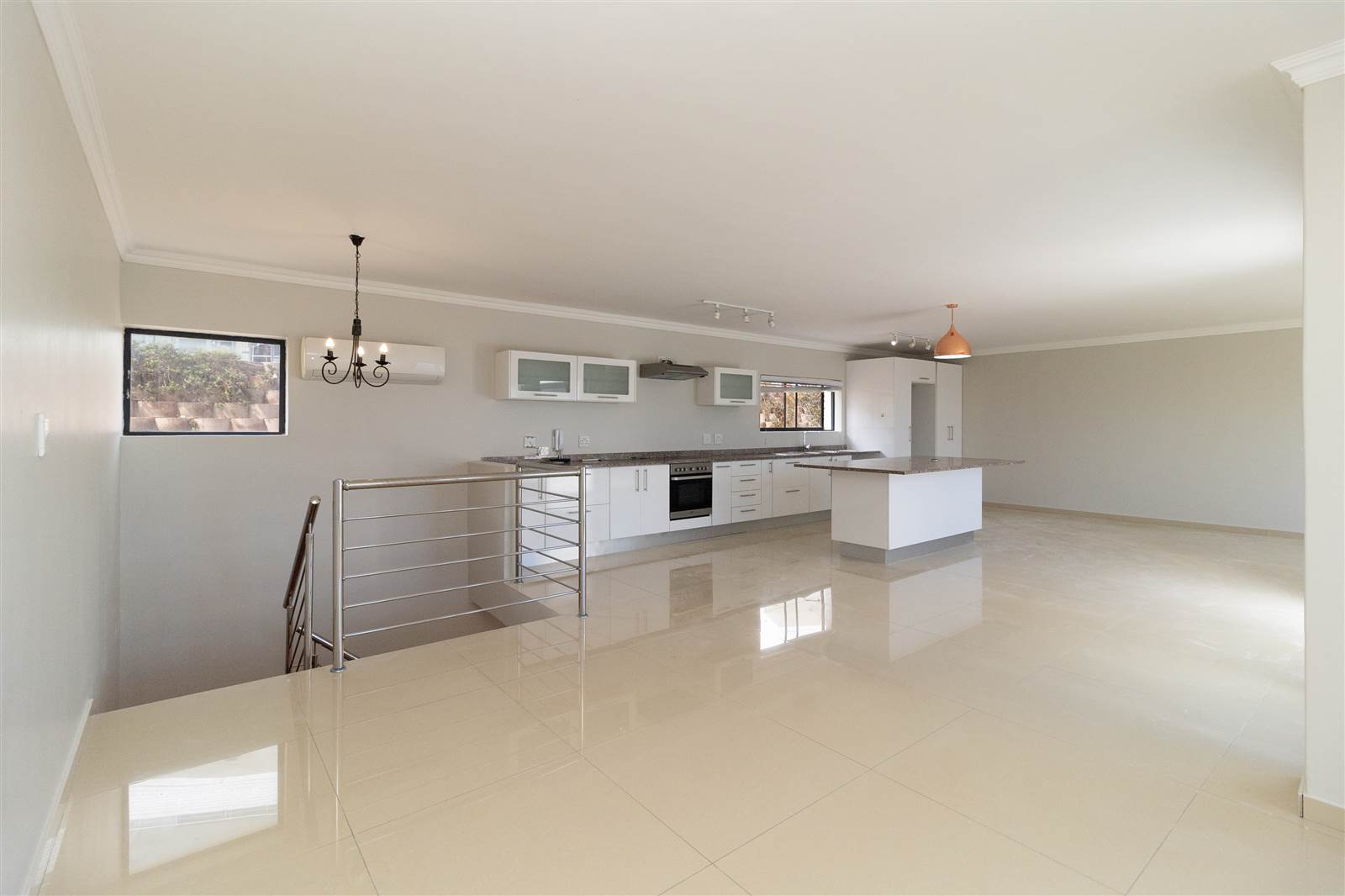3 Bed Apartment in Camps Bay photo number 8