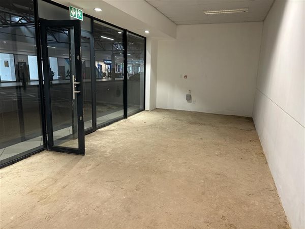48  m² Commercial space