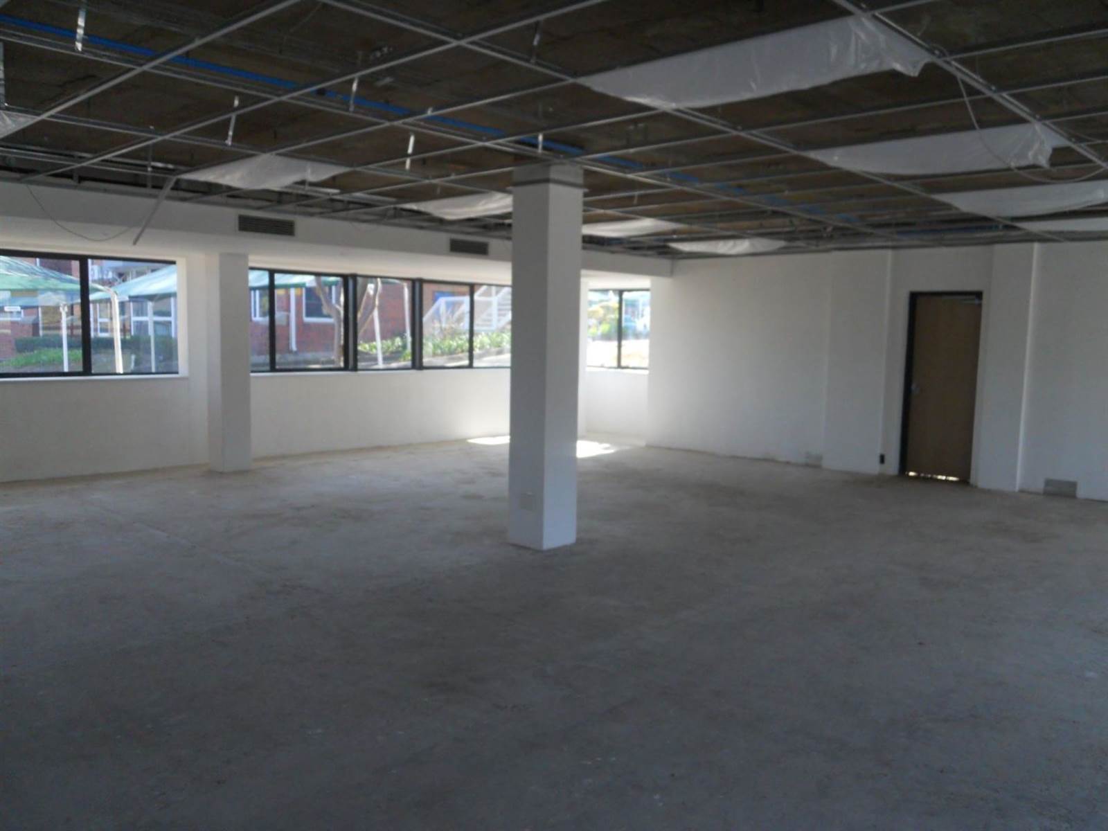 229  m² Office Space in Woodmead photo number 9