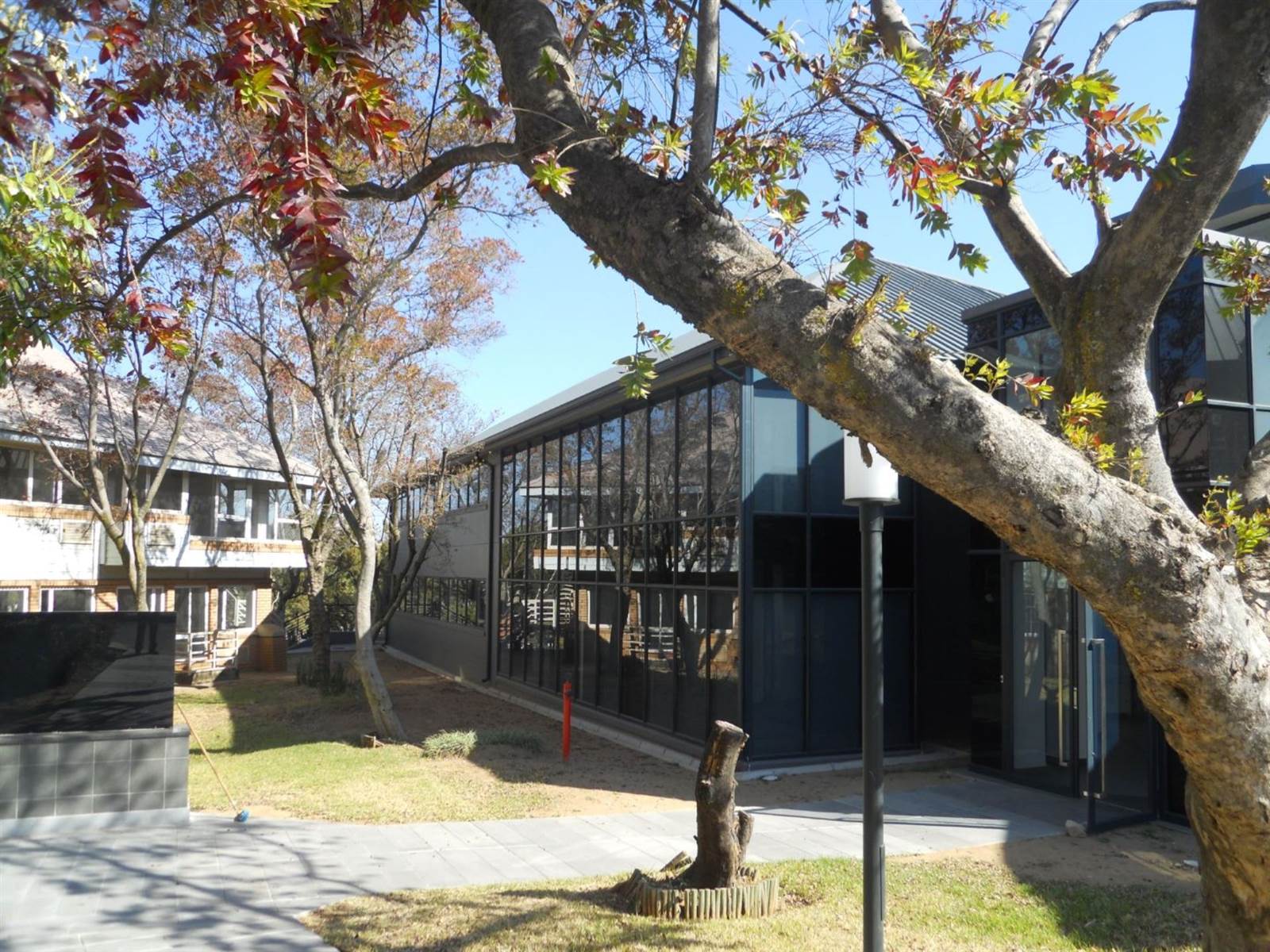 229  m² Office Space in Woodmead photo number 16