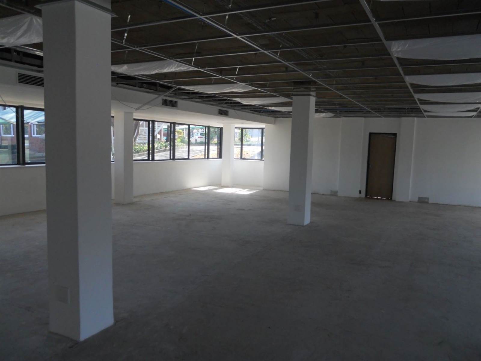 229  m² Office Space in Woodmead photo number 4