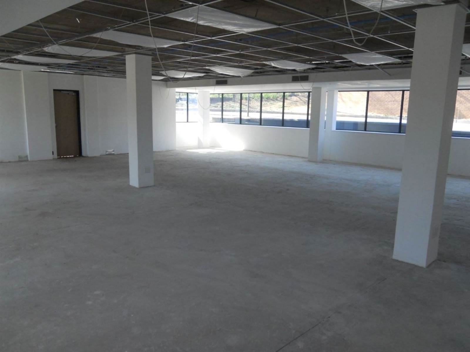 229  m² Office Space in Woodmead photo number 10
