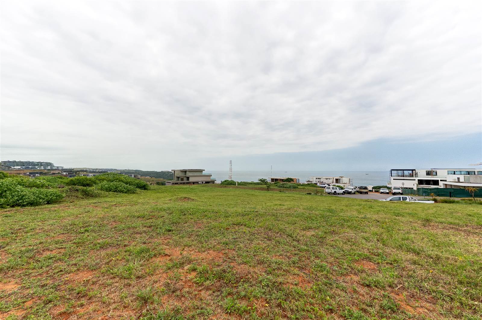 1008 m² Land available in Umhlanga Rocks photo number 4