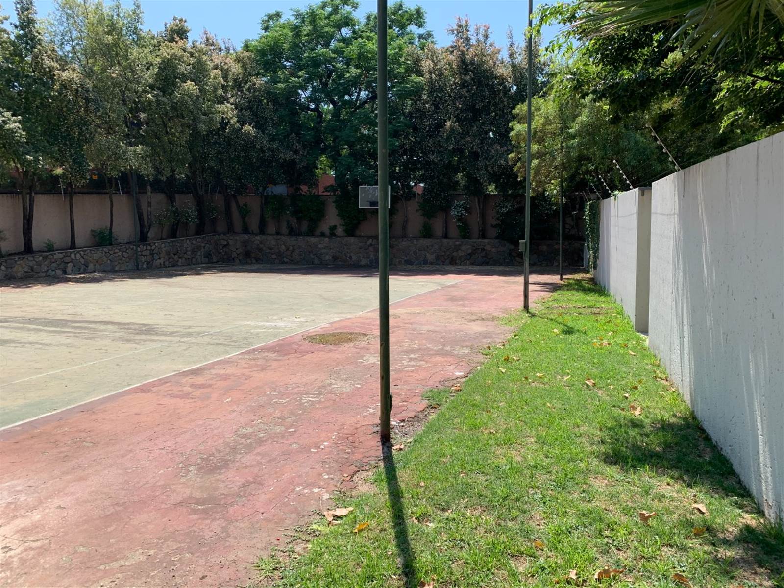 1249 m² Land available in Bryanston photo number 1