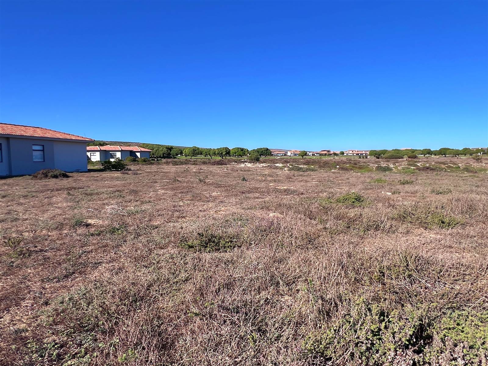 705 m² Land available in Langebaan Country Estate photo number 6