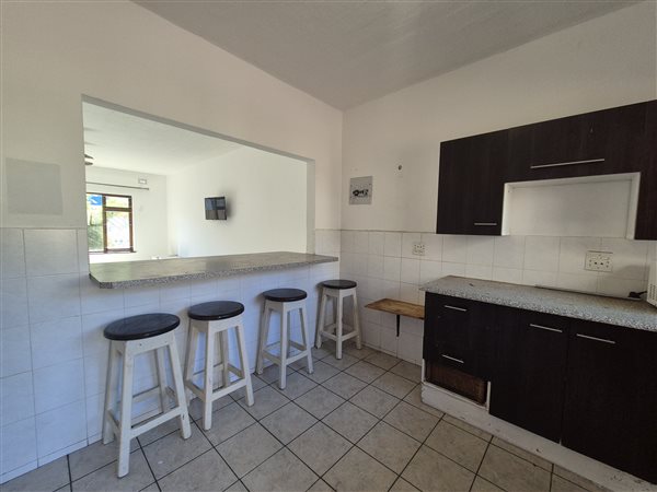 2 Bedroom Flat 2 Bedroom Flat