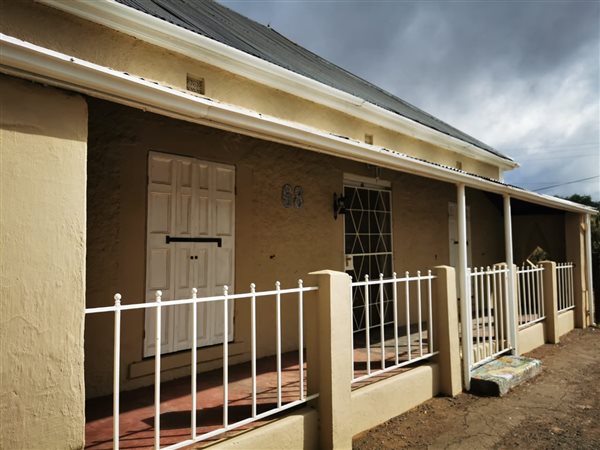 3 Bedroom House 3 Bedroom House