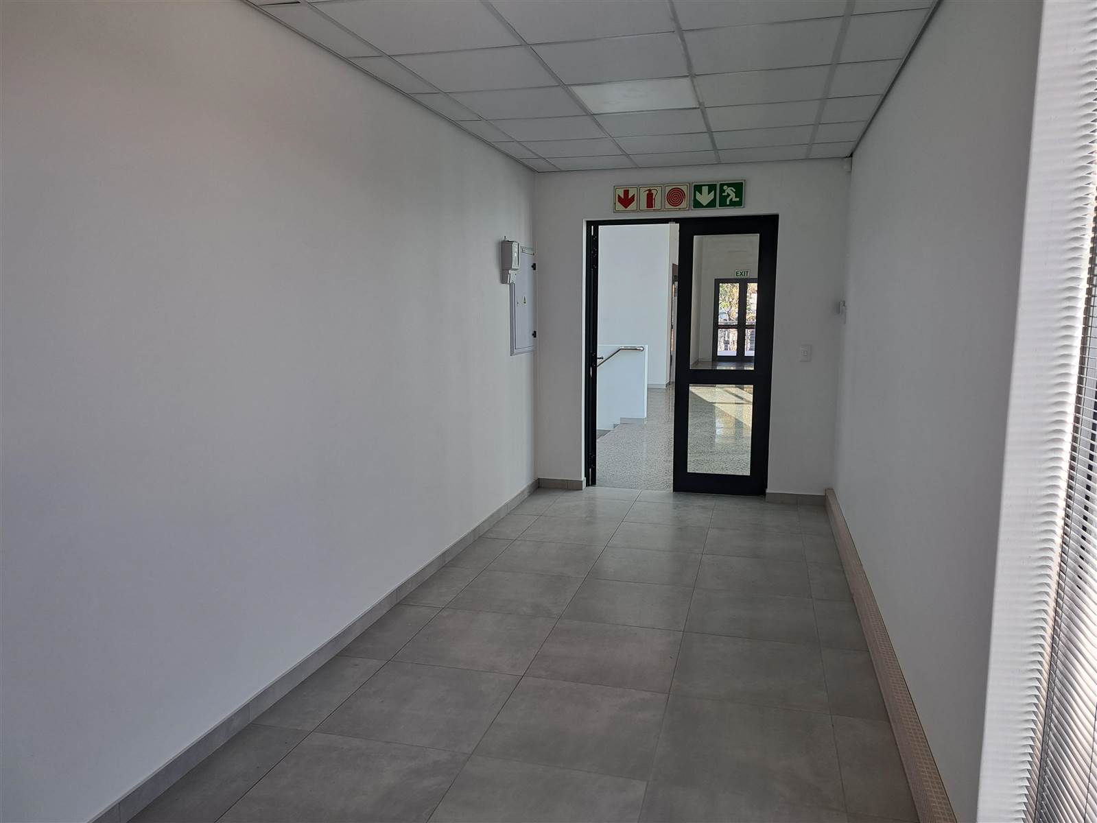 142  m² Commercial space in Durbanville Central photo number 14