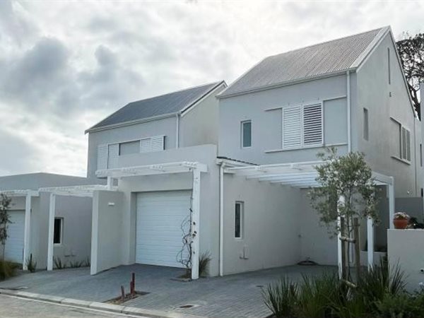 2 Bedroom House 2 Bedroom House