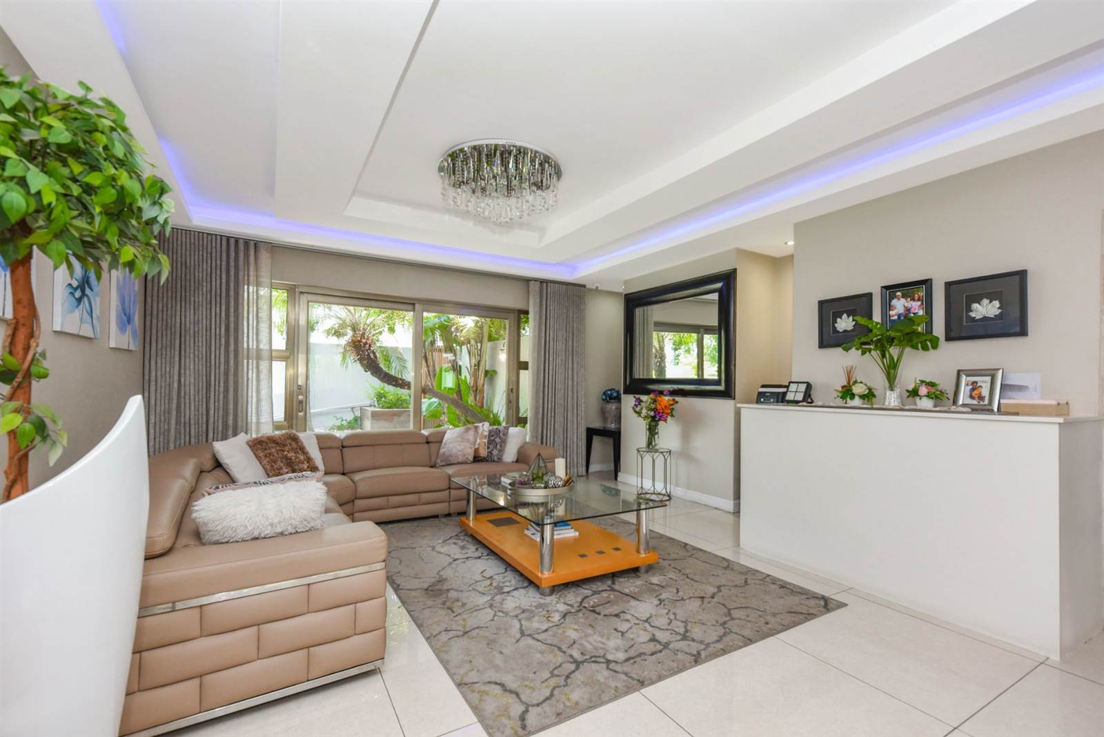 5 Bed House in Douglasdale photo number 14