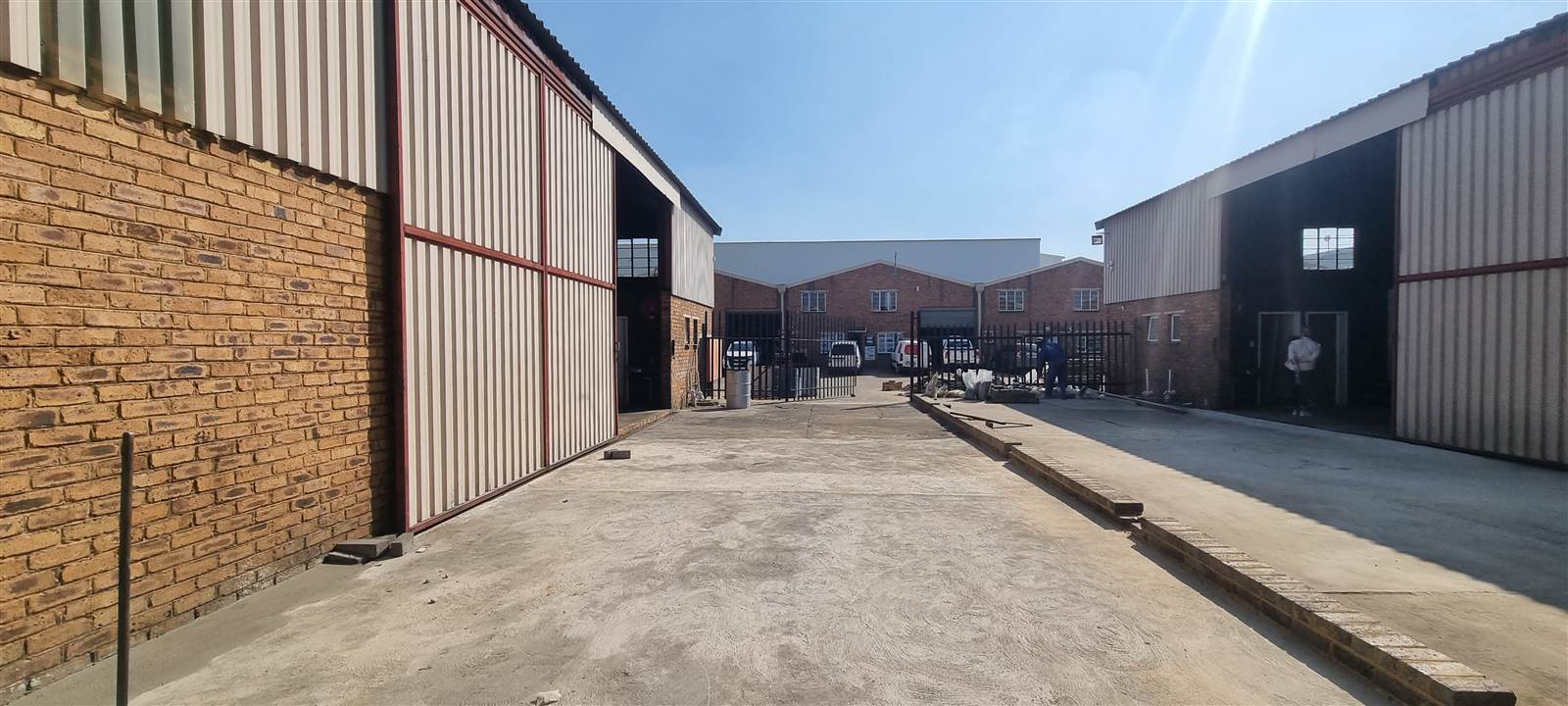 290  m² Industrial space in Anderbolt photo number 7
